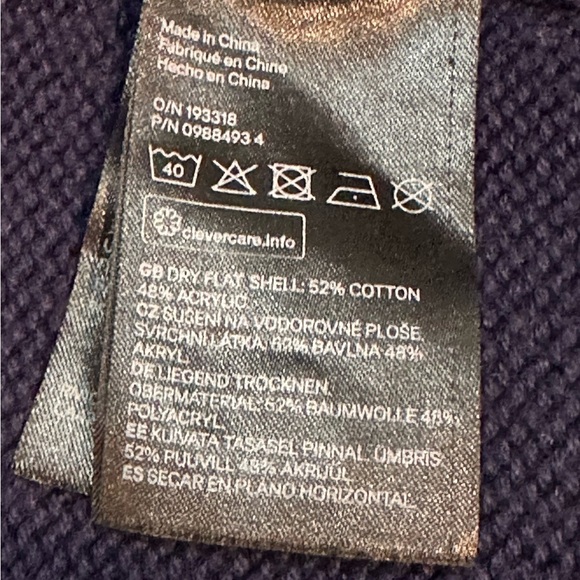 H&M Divided NY Logo, v-neck cropped Cardigan Sweater. Academia Preppy Sz L - Picture 3 of 9